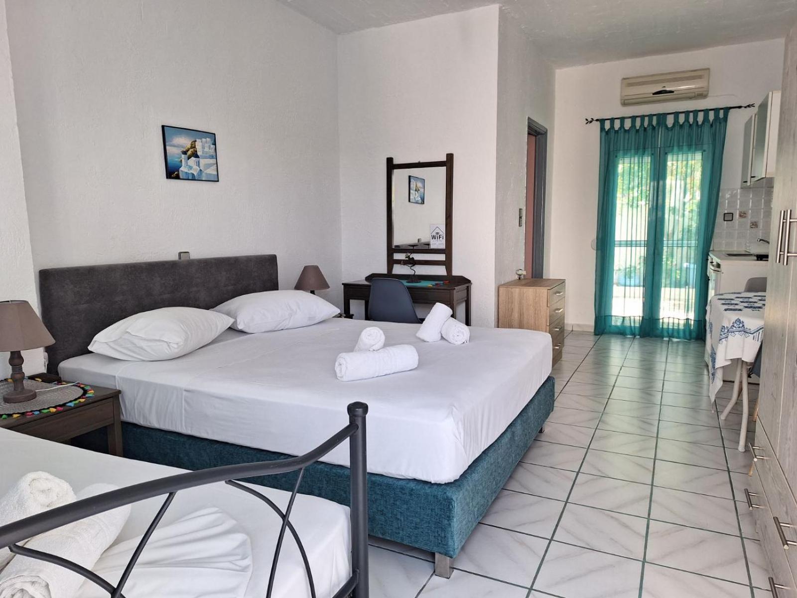 Βig Βlue Apartments Makrýgialos Dış mekan fotoğraf